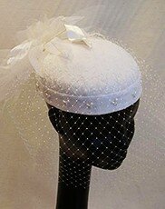 Свадебные шляпки с вуалью